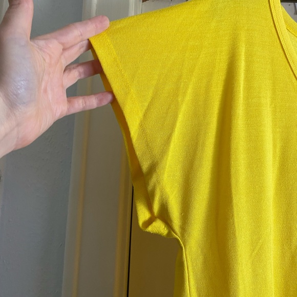 Women’s Summer Weight Short Sleeve Sweater - Picture 3 of 8